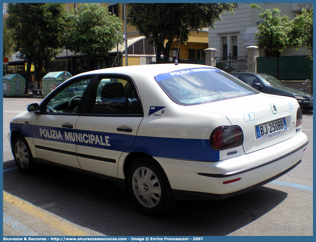 -
Polizia Municipale
Comune di Pesaro
Fiat Marea
Parole chiave: Polizia;Locale;Municipale;Pesaro;Fiat;Marea