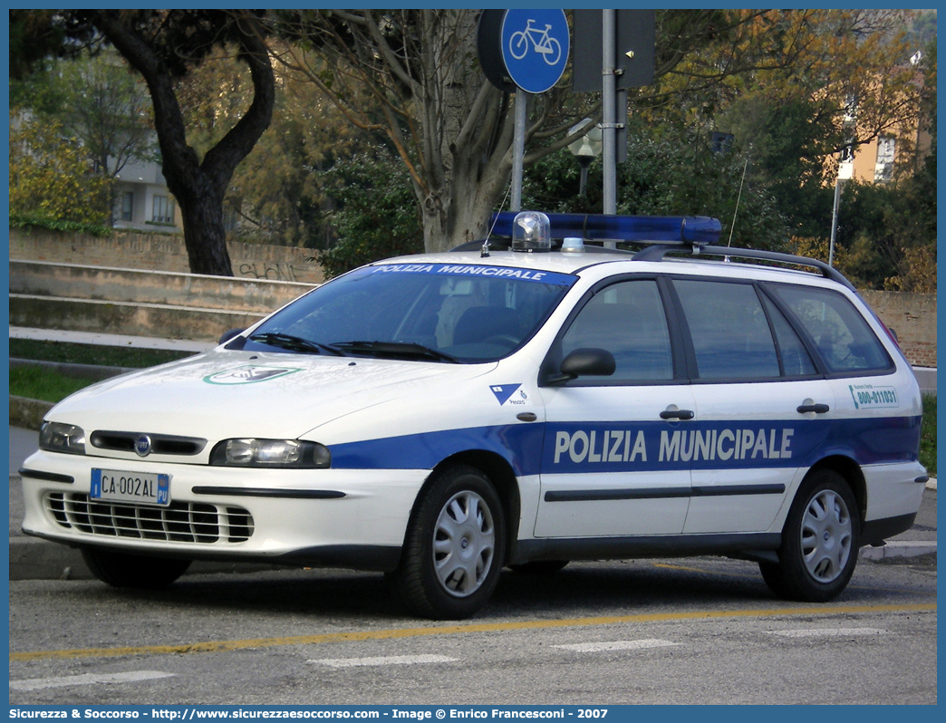 -
Polizia Municipale
Comune di Pesaro
Fiat Marea Weekend
Parole chiave: Polizia;Locale;Municipale;Pesaro;Fiat;Marea;Weekend