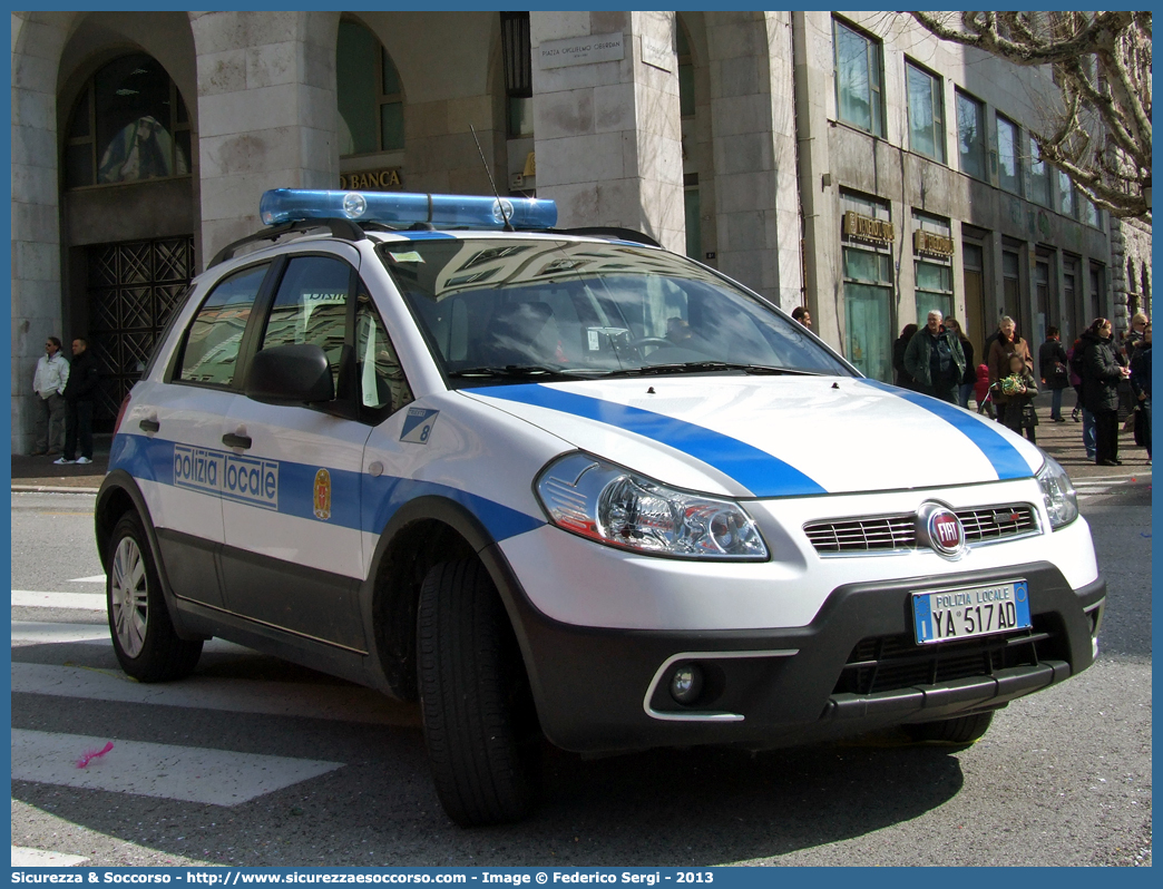 Polizia Locale YA517AD
Polizia Locale
Comune di Trieste
Fiat Sedici II serie
Parole chiave: Polizia;Municipale;Locale;Trieste;Fiat;Sedici;YA517AD