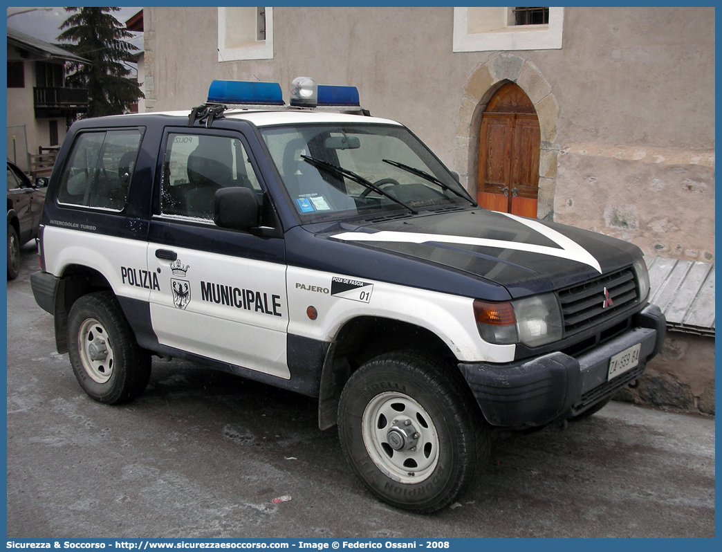 -
Polizia Municipale
Comune di Pozza di Fassa
Mitsubishi Pajero SWB II serie
Parole chiave: Polizia;Locale;Municipale;Pozza di Fassa;Mitsubishi;Pajero;SWB