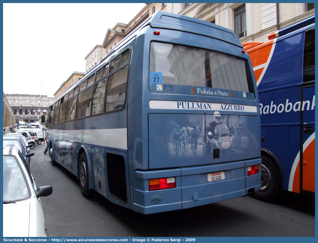 Polizia B2400
Polizia di Stato
Polizia Stradale
Iveco 370SE "Pullman Azzurro"
(I variante)
Parole chiave: Polizia;Stato;Polizia di Stato;Stradale;Iveco;370SE;Pullman Azzurro;B2400