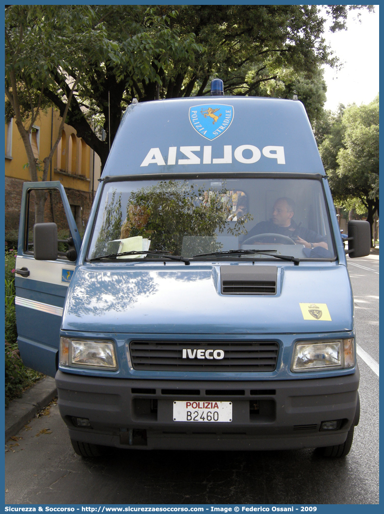 Polizia B2460
Polizia di Stato
Polizia Stradale
Iveco Daily 59-12 II serie
(variante)
Parole chiave: Polizia;Stato;Polizia di Stato;Stradale;Iveco;Daily;59-12;59 - 12