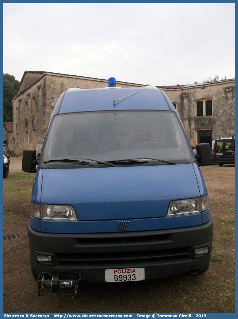 Polizia B9933
Polizia di Stato
Artificieri Antisabotaggio
Fiat Ducato II serie
Parole chiave: B9933;PS;P.S.;Polizia;Stato;Polizia di Stato;Artificieri;Antisabotaggio;Fiat;Ducato