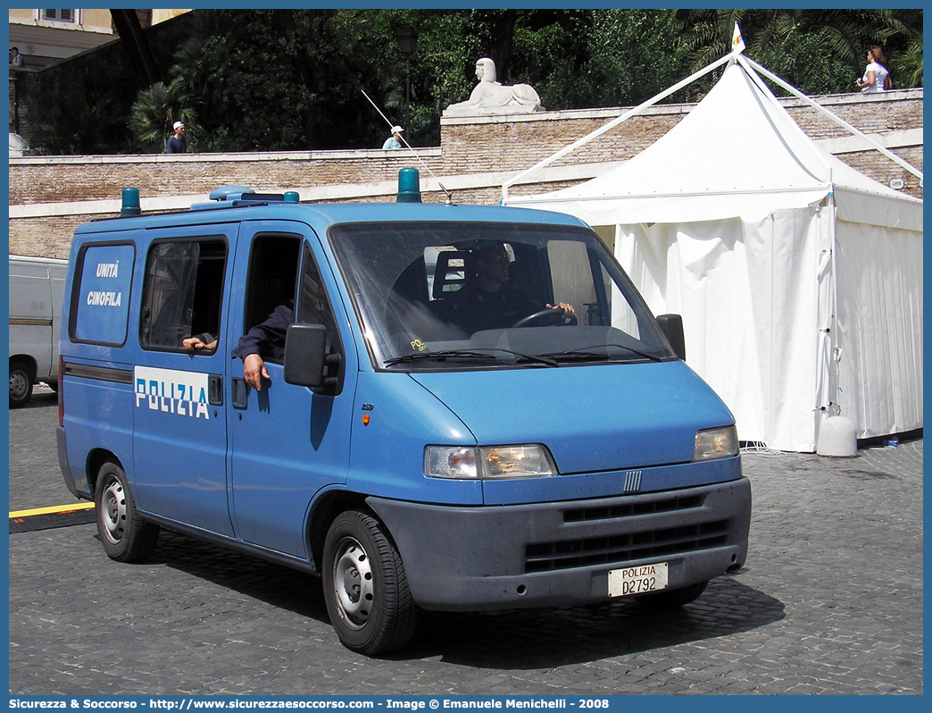 Polizia D2792
Polizia di Stato
Servizio Cinofili
Fiat Ducato II serie
Allestitore Elevox S.r.l.
Parole chiave: PS;P.S.;Polizia;di;Stato;Servizio;Cinofili;Unità;Cinofila;Cinofile;Fiat;Ducato;Elevox