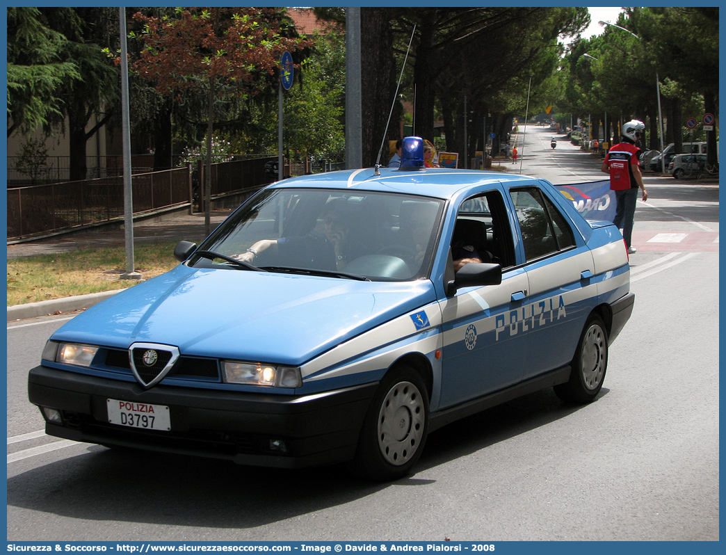 Polizia D3797
Polizia di Stato
Polizia Stradale
Alfa Romeo 155
Parole chiave: Polizia di Stato;Polizia;PS;Polizia Stradale;Alfa Romeo;155;D3797