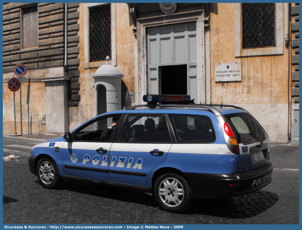 Polizia D6886
Polizia di Stato
Polizia Stradale
Fiat Marea Weekend
Con sistema Lo-Jack
Parole chiave: Polizia di Stato;Polizia;PS;Polizia Stradale;Fiat;Marea Weekend;Lo-Jack;LoJack;Lo Jack;D6886