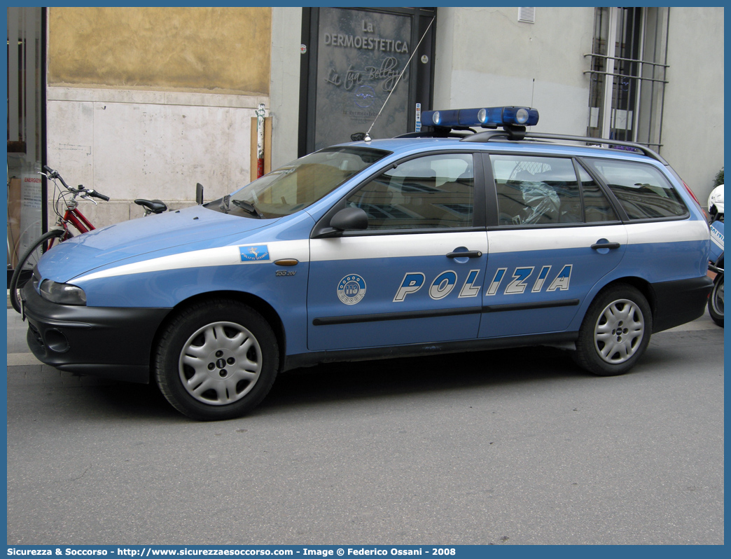 Polizia E1448
Polizia di Stato
Polizia Stradale
Fiat Marea Weekend
Parole chiave: Polizia di Stato;Polizia;PS;Polizia Stradale;Fiat;Marea Weekend;E1448