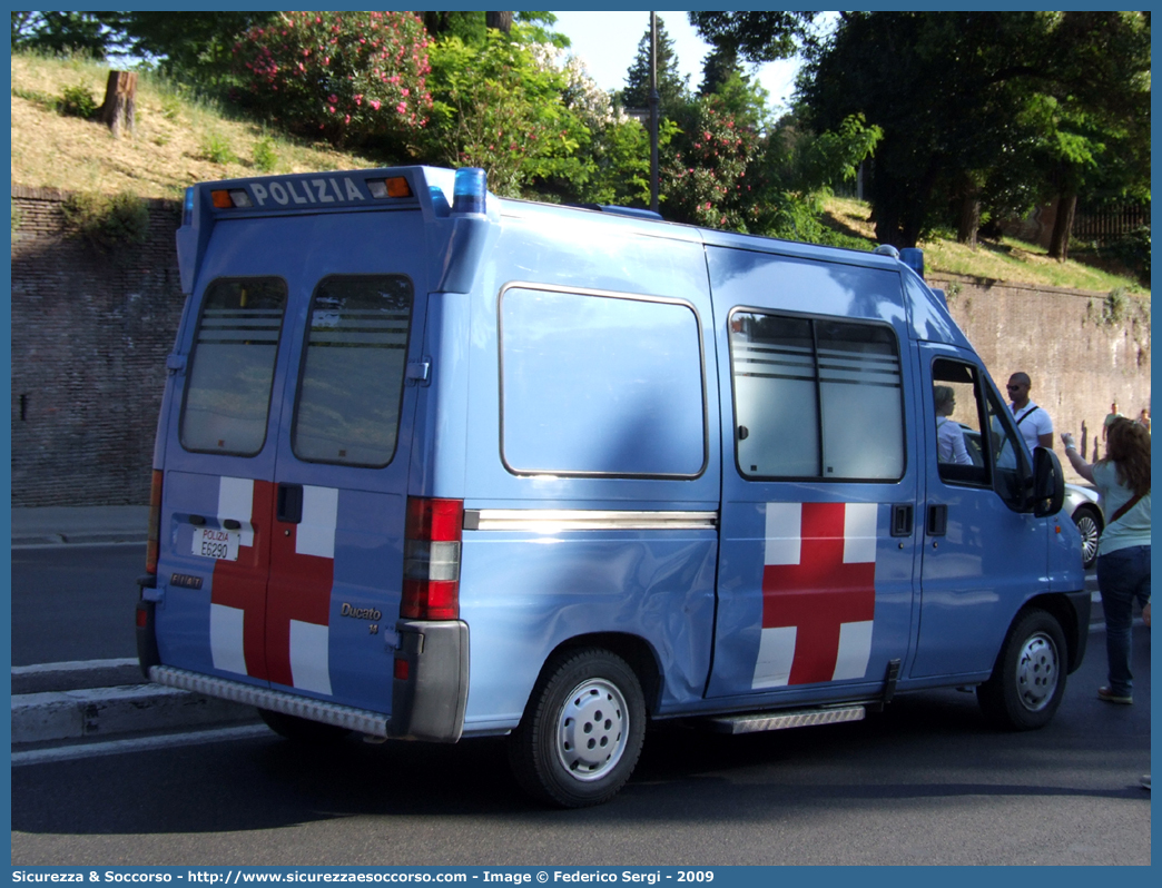 Polizia E6290
Polizia di Stato
Servizio Sanitario
Fiat Ducato II serie
Parole chiave: Polizia di Stato;Polizia;PS;Servizio Sanitario;Fiat;Ducato II serie;Ambulanza;E6290