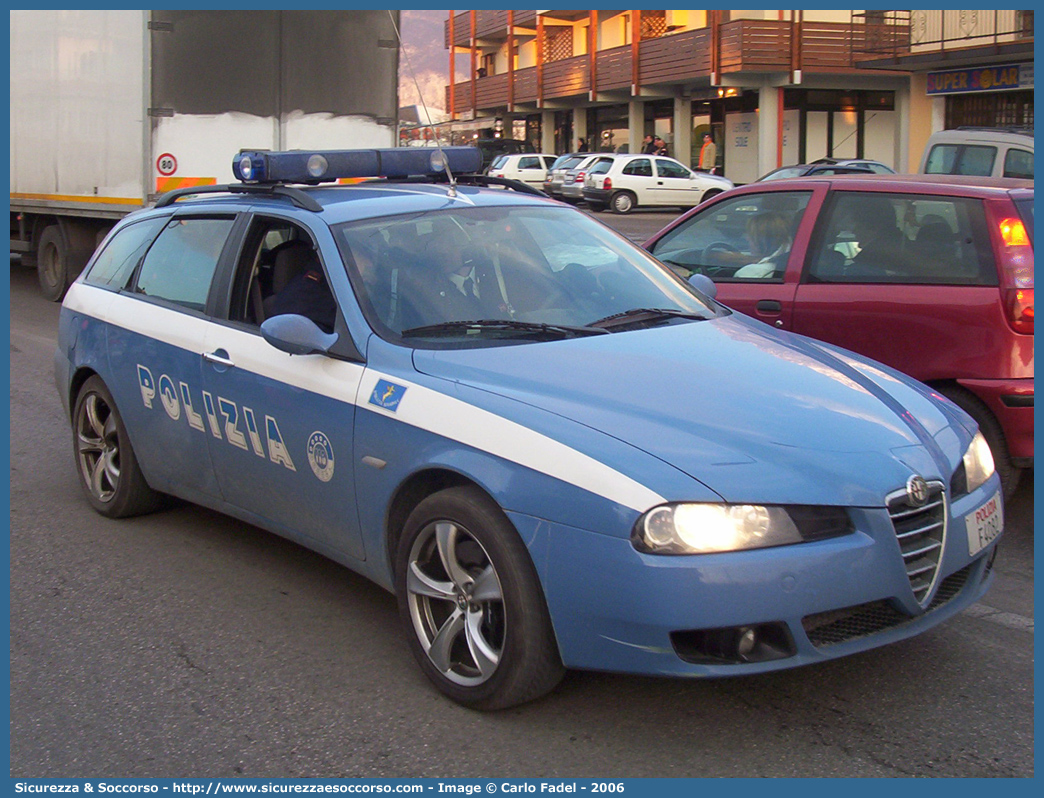 Polizia F4082
Polizia di Stato
Polizia Stradale
Alfa Romeo 156 Q4 Sportwagon II serie
Parole chiave: Polizia di Stato;Polizia;PS;Polizia Stradale;Alfa Romeo;Q4 SportWagon II serie;F4082