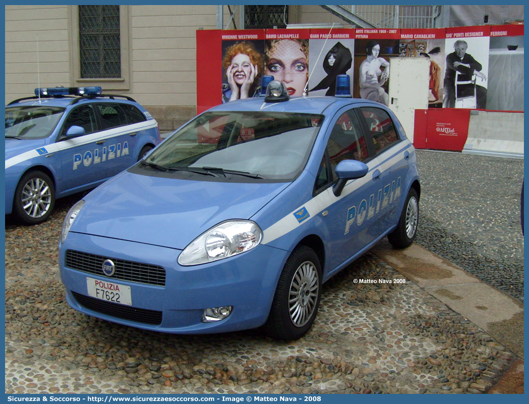 Polizia F7622
Polizia di Stato
Polizia delle Comunicazioni
Fiat Grande Punto
Parole chiave: Polizia di Stato;Polizia;PS;Polizia delle Comunicazioni;Fiat;Grande Punto;F7622