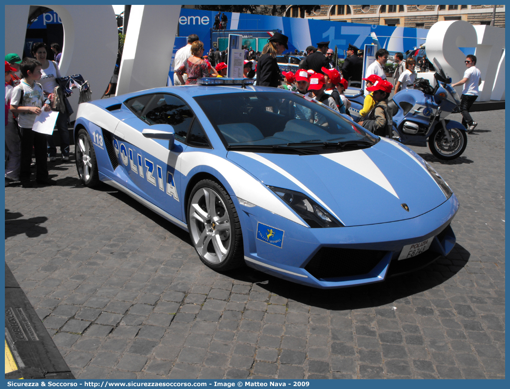 Polizia F8743
Polizia di Stato
Polizia Stradale
Lamborghini Gallardo LP560-4
Parole chiave: Polizia di Stato;Polizia;PS;Polizia Stradale;Lamborghini;Gallardo;LP560;F8743