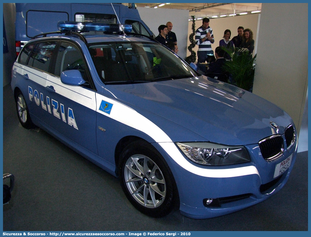 Polizia H2546
Polizia di Stato
Polizia Stradale
Bmw Serie 3 E90 Touring
Parole chiave: Polizia di Stato;Polizia;PS;Polizia Stradale;BMW;Serie 3;E90;Touring;H2546