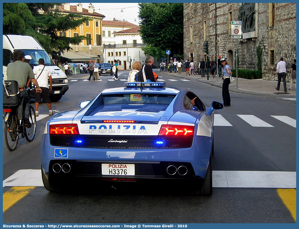 Polizia H3376
Polizia di Stato
Polizia Stradale
Lamborghini Gallardo LP560-4
Parole chiave: Polizia di Stato;Polizia;PS;Polizia Stradale;Lamborghini;Gallardo;LP560;H3376