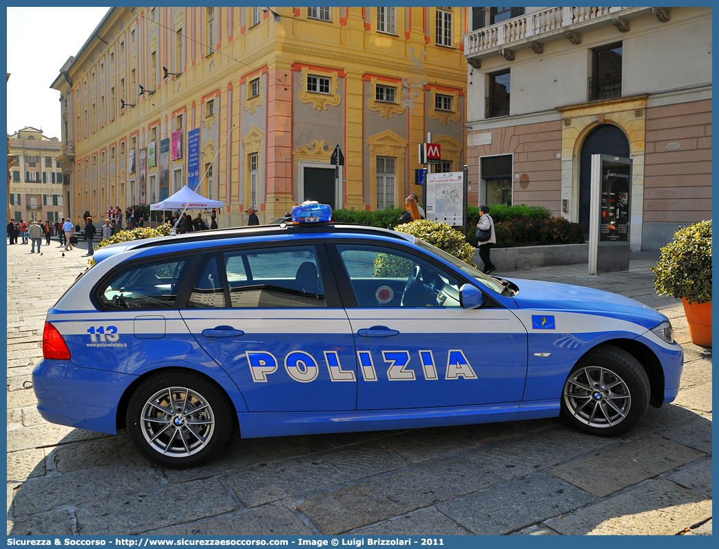 Polizia H4205
Polizia di Stato
Polizia Stradale
Bmw Serie 3 E90 Touring
Parole chiave: Polizia di Stato;Polizia;PS;Polizia Stradale;BMW;Serie 3;E90;Touring;H4205