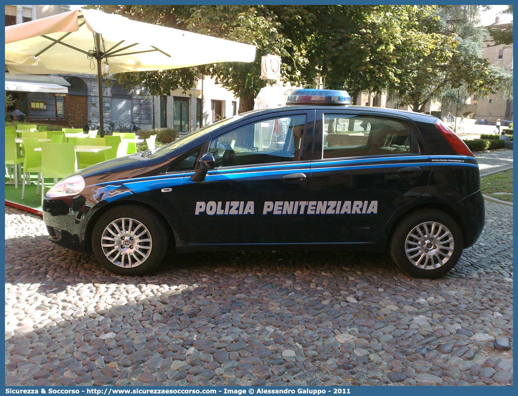  Polizia Penitenziaria 111AF
Polizia Penitenziaria
Nucleo Traduzioni e Piantonamenti
Fiat Grande Punto
Parole chiave: PP;P.P.;Pol.Pen;PolPen;Polizia;Penitenziaria;Nucleo;Traduzioni;Piantonamenti;Fiat;Grande;Punto;111AF