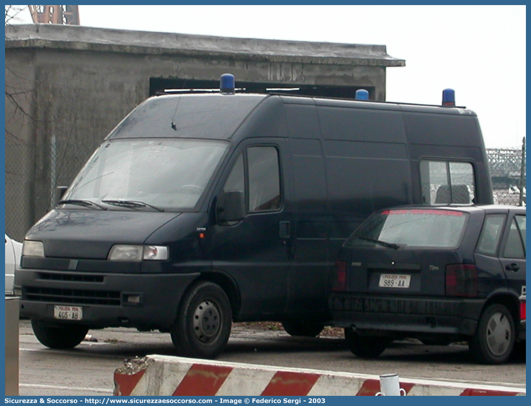 Polizia Penitenziaria 465AB
Polizia Penitenziaria
Fiat Ducato II serie
Parole chiave: PP;P.P.;Pol.Pen;PolPen;AdiC;A.diC.;Agenti;di;Custodia;Polizia;Penitenziaria;Nucleo;Traduzioni;Piantonamenti;Fiat;Ducato