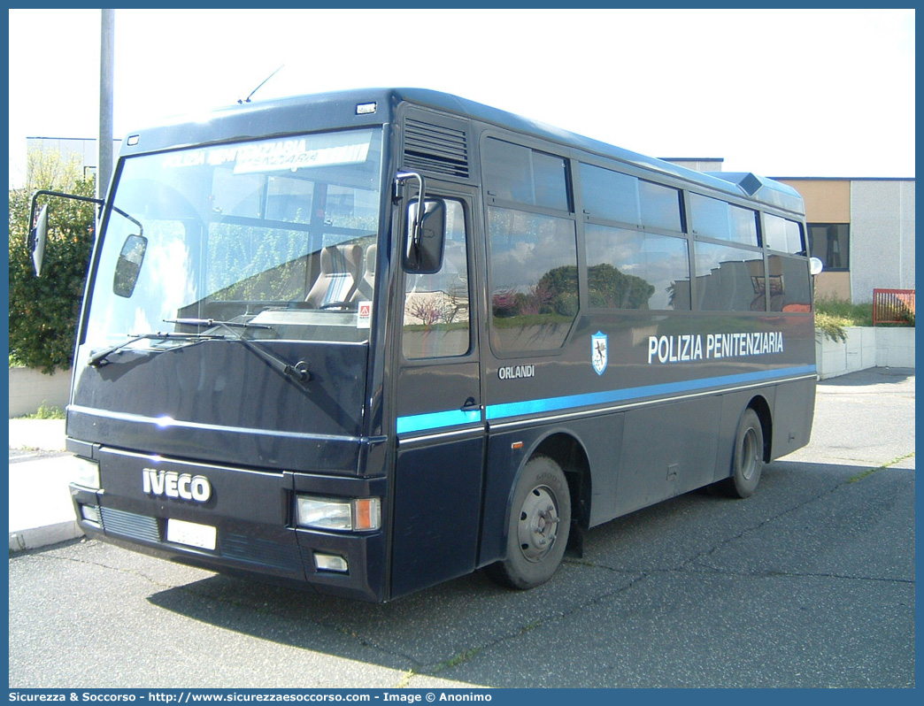 -
Polizia Penitenziaria
Iveco Orlandi 315.8.17 Poker III serie
Parole chiave: PolPen;Pol.Pen.;AdiC;A.diC.;Agenti di Custodia;Polizia Penitenziaria;Iveco;Orlandi;315.8.17;Poker III serie