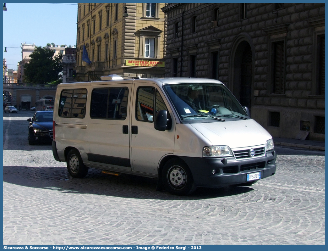 -
Presidenza della Repubblica
Fiat Ducato II serie restyling
Ambulanza Presidenziale
Parole chiave: Presidenza;Repubblica;Fiat;Ducato;Ambulanza