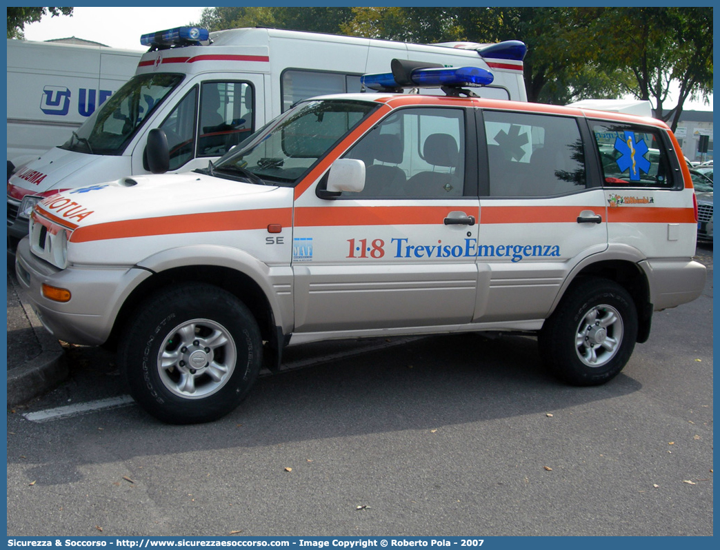 022
SUEM 118 Treviso Emergenza
Azienda ULSS 2 - Marca Trevigiana
Nissan Terrano II serie
Allestitore MAF S.n.c.
Parole chiave: 118;SUEM;S.U.E.M.;Treviso;Emergenza;Automedica;Nissan;Terrano;MAF