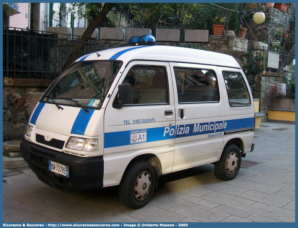 -
Polizia Municipale
Comune di Riomaggiore
Piaggio Porter II serie
Allestitore Orlandi S.r.l.
Parole chiave: Polizia;Locale;Municipale;Riomaggiore;Piaggio;Porter;Orlandi