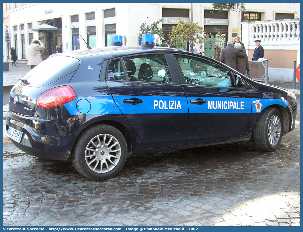 -
Polizia Municipale
Comune di San Gemini
Fiat Nuova Bravo
Parole chiave: Polizia;Locale;Municipale;San Gemini;Fiat;Nuova Bravo