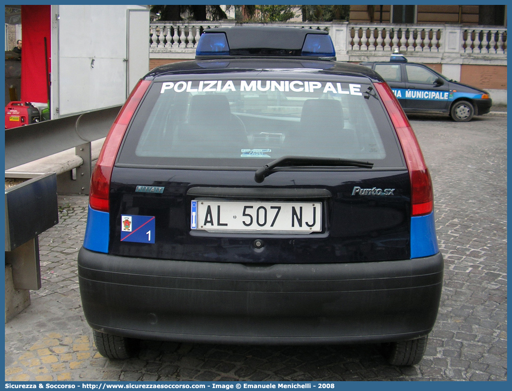 -
Polizia Municipale
Comune di San Gemini
Fiat Punto I serie
Parole chiave: Polizia;Locale;Municipale;San Gemini;Fiat;Punto