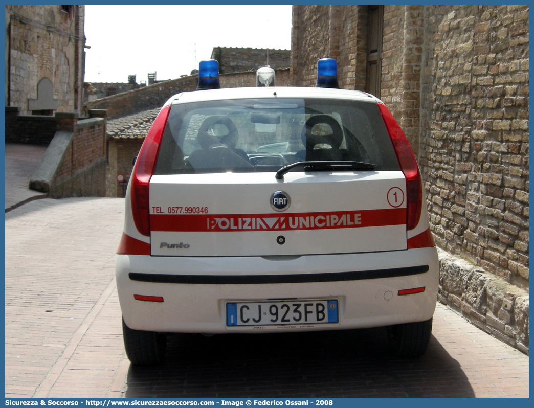 -
Polizia Municipale
Comune di San Gimignano
Fiat Punto III serie
Parole chiave: Polizia;Locale;Municipale;San Gimignano;Fiat;Punto