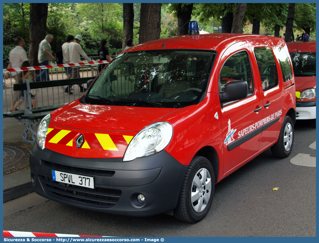 SPVL 377
République Française
Sapeurs Pompiers de Paris
Véhicule de Liaison
Renault Kangoo III generation
Parole chiave: République;Française;Sapeurs;Pompiers;Paris;SPVL;Véhicule;Liaison;Renault;Kangoo