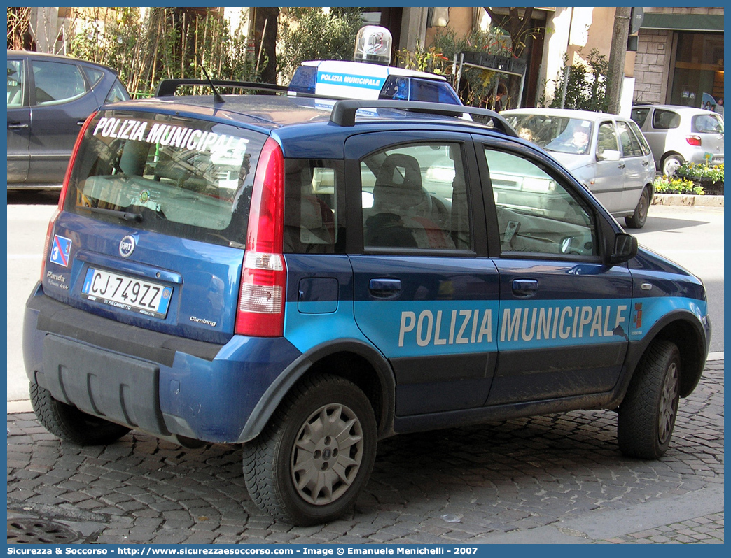 -
Polizia Municipale
Comune di Stroncone
Fiat Nuova Panda 4x4
Parole chiave: Polizia;Locale;Municipale;Stroncone;Fiat;Nuova Panda