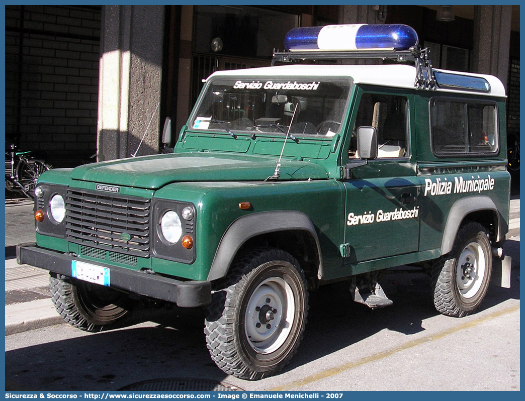 -
Polizia Municipale
Comune di Terni
Nucleo Guardaboschi
Land Rover Defender 90
Parole chiave: Polizia;Locale;Municipale;Terni;Guardaboschi;Land Rover;Defender;90