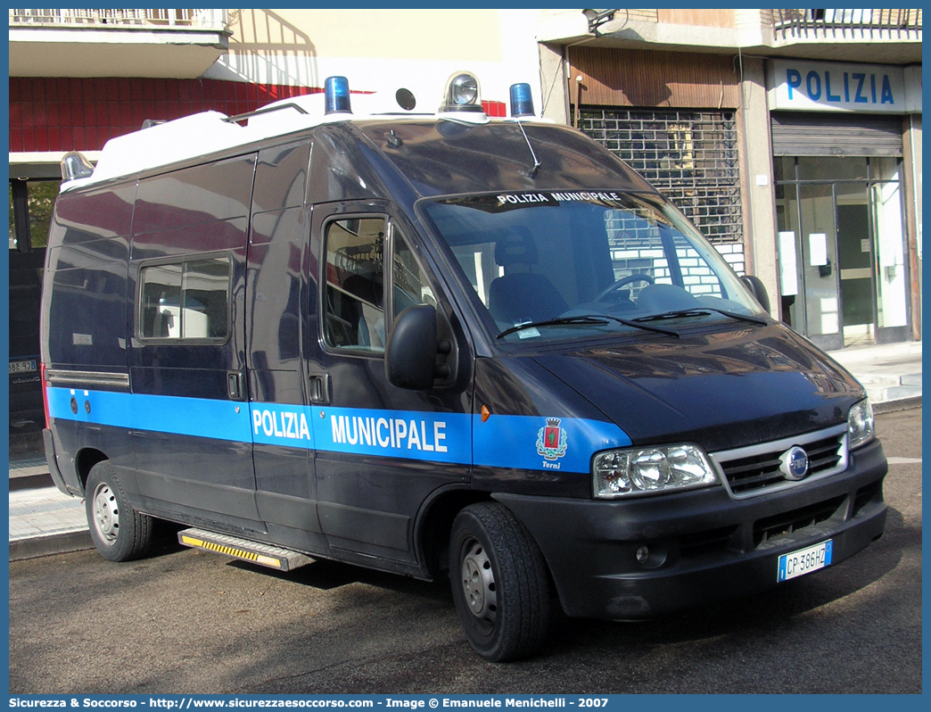 -
Polizia Municipale
Comune di Terni
Fiat Ducato II serie restyling
Parole chiave: Polizia;Locale;Municipale;Terni;Fiat;Ducato