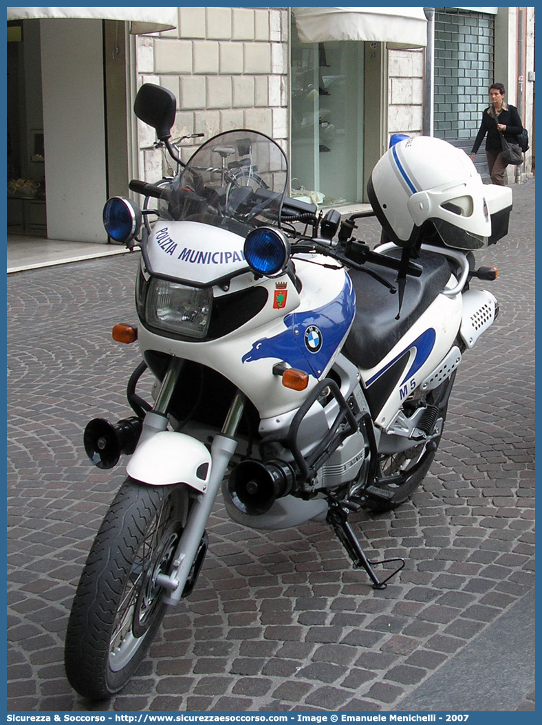 -
Polizia Municipale
Comune di Terni
Bmw F650
Parole chiave: Polizia;Locale;Municipale;Terni;Bmw;F650