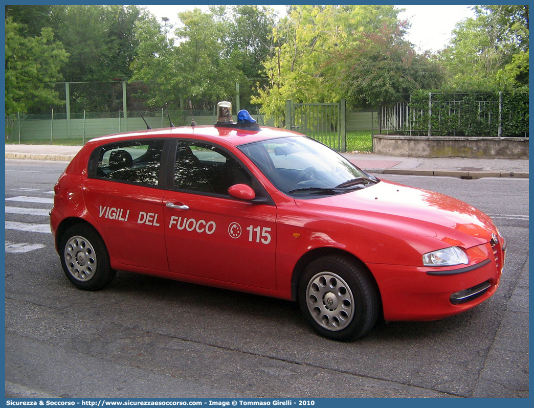 VF 22955
Corpo Nazionale Vigili del Fuoco
Alfa Romeo 147 I serie
Parole chiave: Corpo;Nazionale;Vigili del Fuoco;Vigili;Fuoco;Alfa;Romeo;147