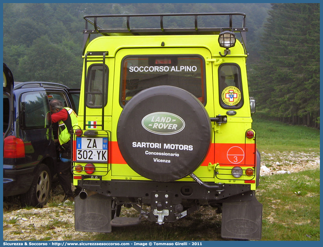 -
Corpo Nazionale
Soccorso Alpino e Speleologico
Delegazione Alpina
XI Prealpi Venete
Stazione di Schio
Land Rover Defender 110
Parole chiave: CNSAS;C.N.S.A.S.;Corpo;Nazionale;Soccorso;Alpino;Speleologico;Veneto;SASV;S.A.S.V.;Schio;Land Rover;Defender;110