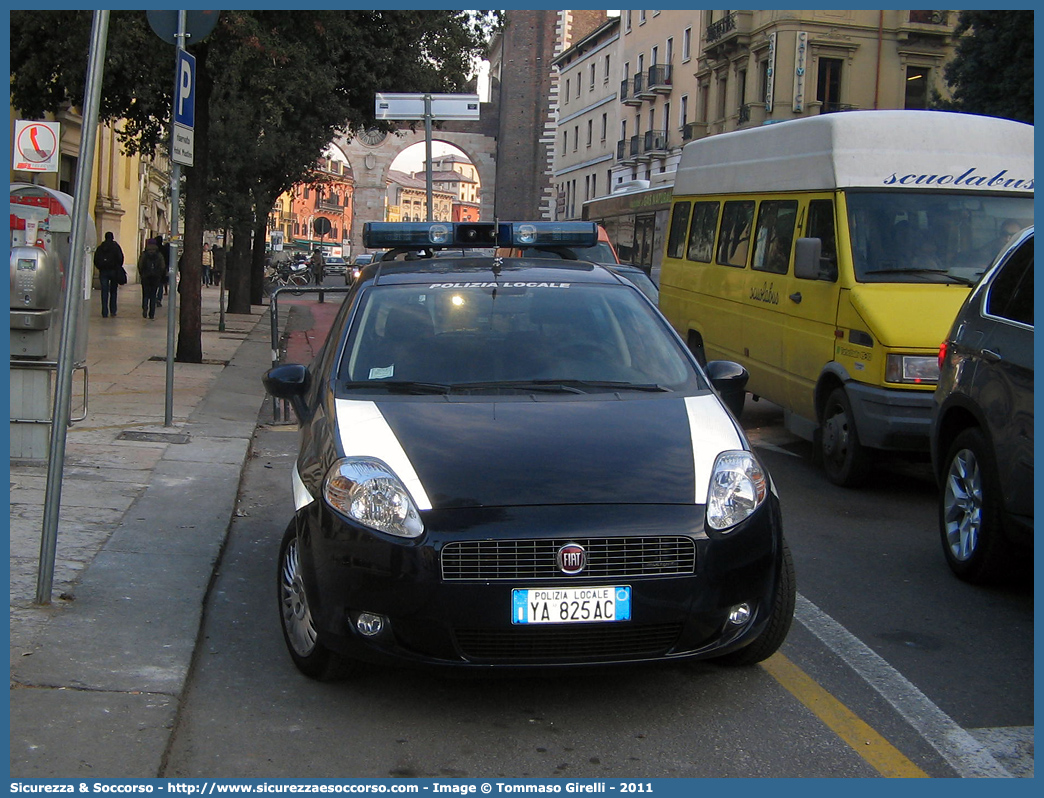 Polizia Locale YA825AC
Polizia Locale
Comune di Verona
Fiat Grande Punto
Parole chiave: PL;P.L.;PM;P.M.;Polizia;Locale;Municipale;Verona;Fiat;Grande;Punto