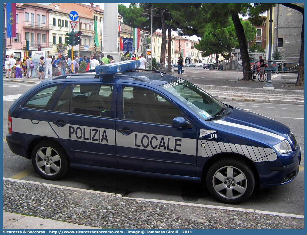 -
Polizia Locale
Comune di Villafranca di Verona
Skoda Fabia Wagon I serie
Parole chiave: PL;P.L.;PM;P.M.;Polizia;Municipale;Locale;Villafranca di Verona;Skoda;Fabia;Wagon;SW;S.W.