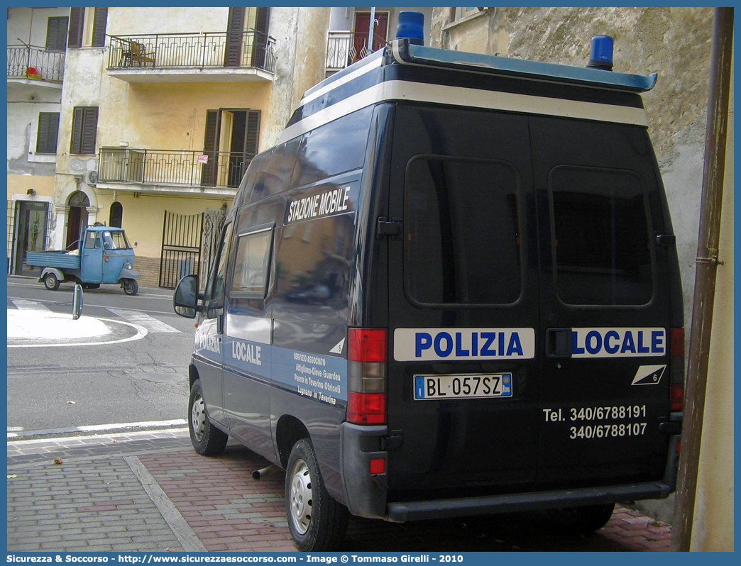 -
Polizia Locale
Servizio Associato Attigliano e altri
Fiat Ducato II serie
Parole chiave: Polizia;Locale;Attigliano;Giove;Guardea;Lugnano in Teverina;Otricoli;Penna in Teverina;Fiat;Ducato