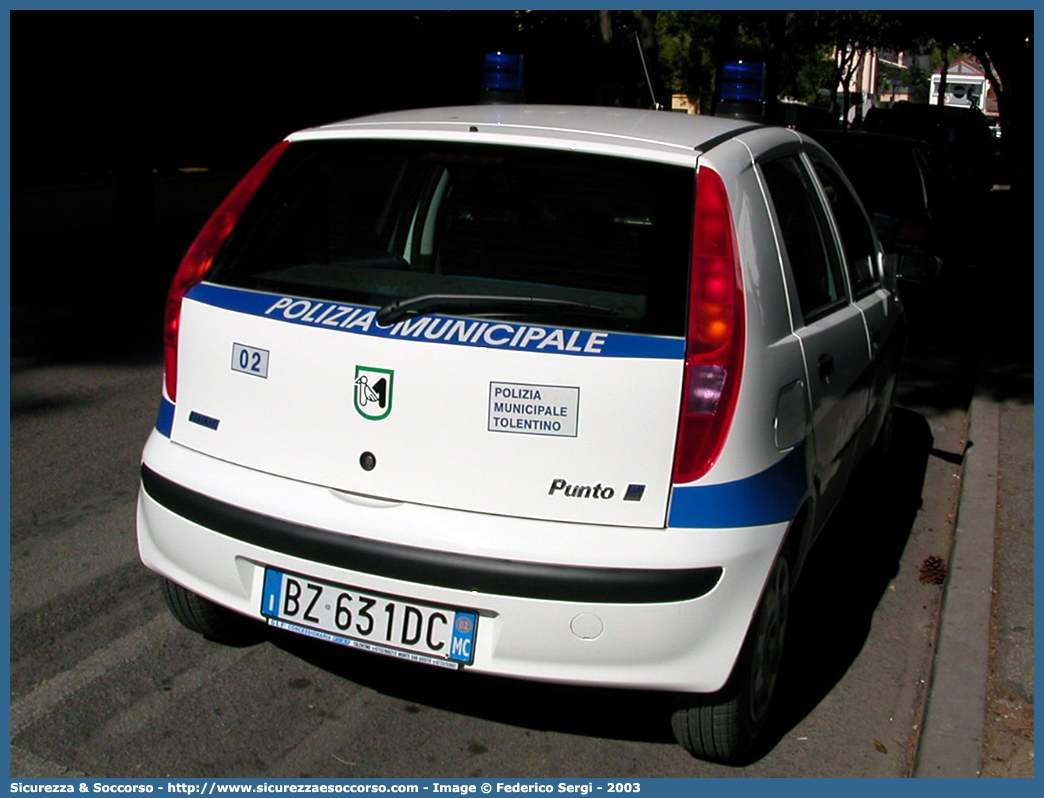 -
Polizia Municipale
Comune di Tolentino
Fiat Punto II serie
Parole chiave: Polizia;Locale;Municipale;Tolentino;Fiat;Punto