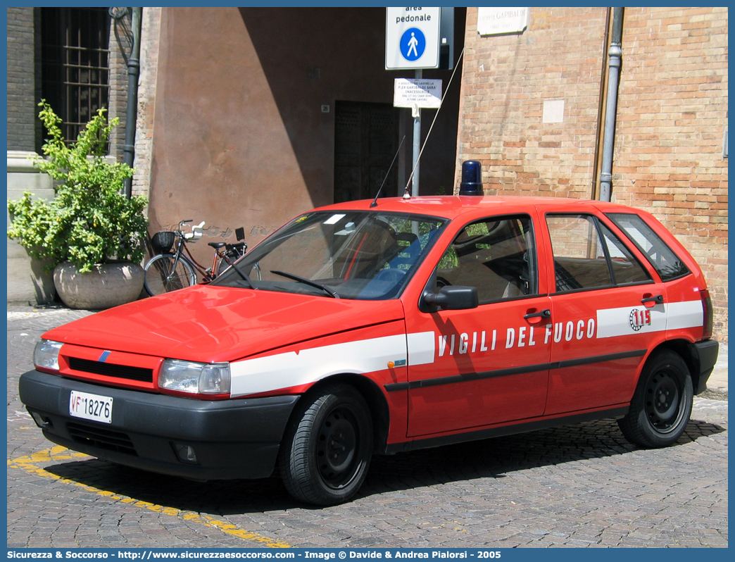 VF 18276
Corpo Nazionale Vigili del Fuoco
Fiat Tipo II serie
Parole chiave: VF;VVF;V.F.;V.V.F.;Corpo;Nazionale;Vigili del Fuoco;Vigili;Fuoco;Fiat;Tipo;18276