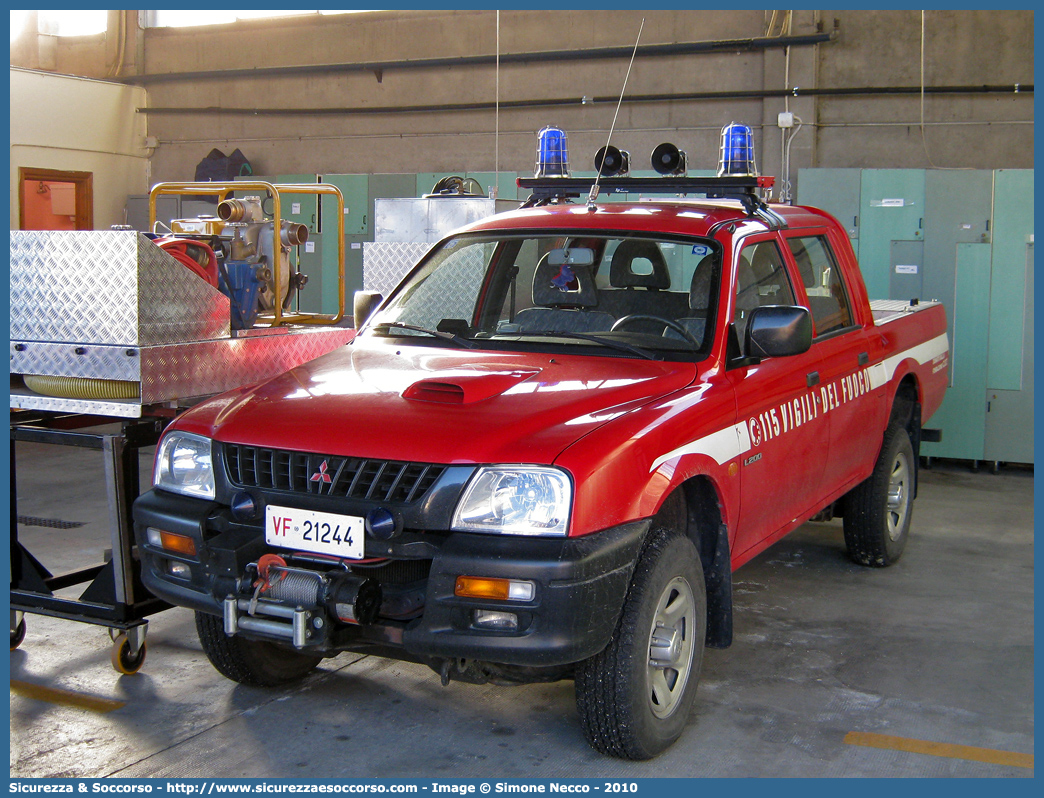 VF 21244
Corpo Nazionale Vigili del Fuoco
Mitsubishi L200 III serie restyling
Parole chiave: VF;V.F.;VVF;V.V.F.;Corpo;Nazionale;Vigili del Fuoco;Vigili;Fuoco;Mitsubishi;L200