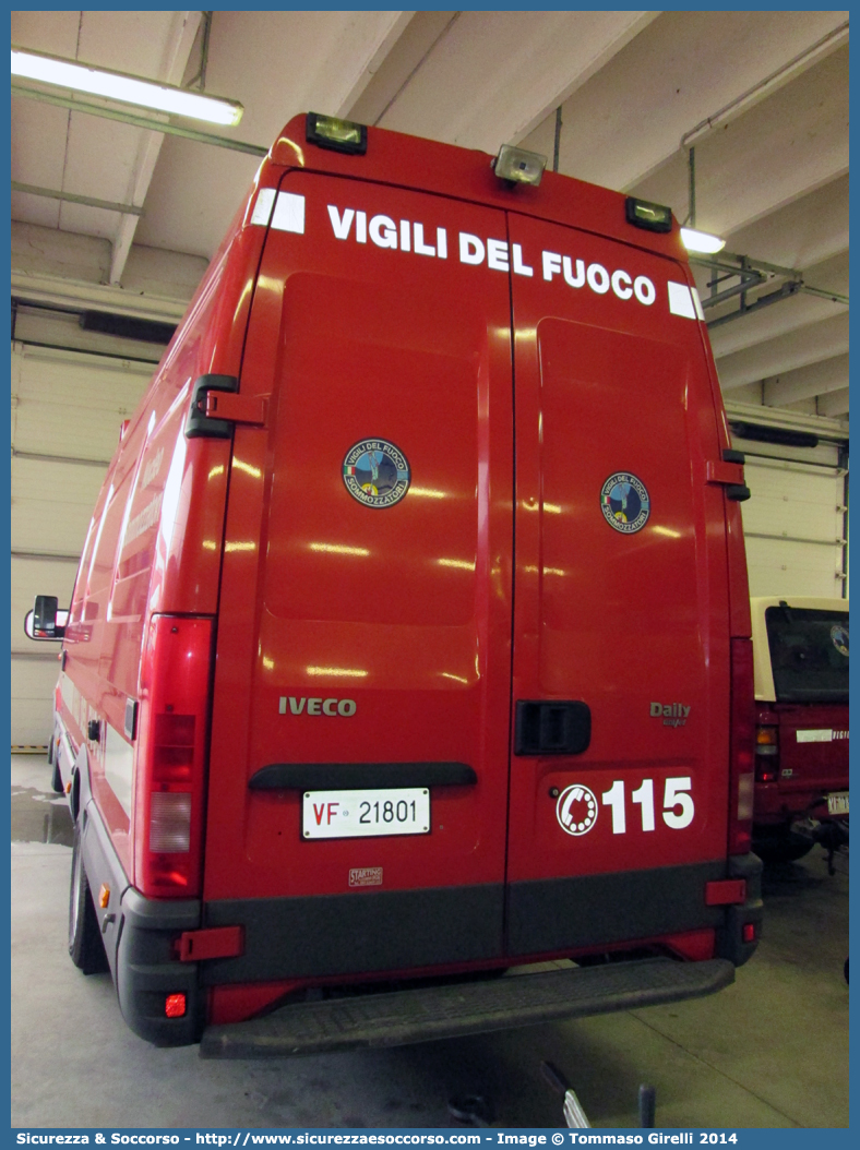 VF 21801
Corpo Nazionale Vigili del Fuoco
Nucleo Soccorso Subacqueo e Acquatico
Iveco Daily 35C13 III serie
Parole chiave: Corpo;Nazionale;Vigili del Fuoco;Vigili;Fuoco;Iveco;Daily;35C13;NSSA;N.S.S.A.;Soccorso;Subacqueo;Acquatico;Sommozzatori;Subacquei