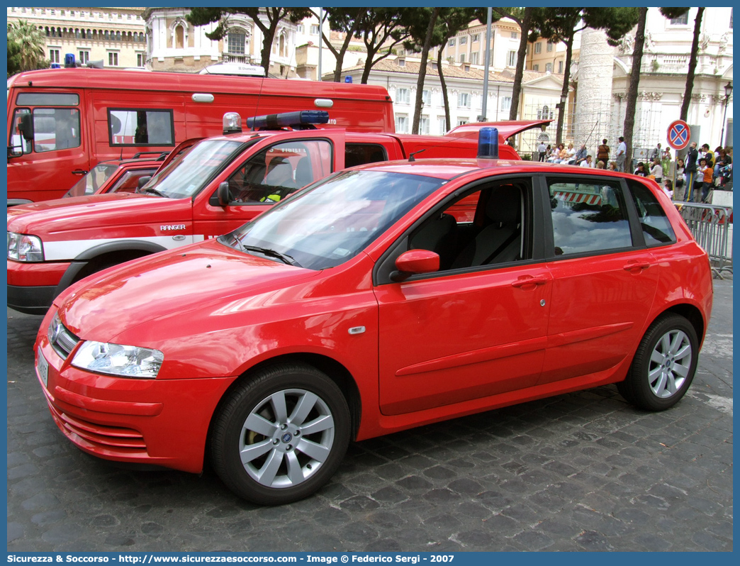 VF 24155
Corpo Nazionale Vigili del Fuoco
Fiat Stilo III serie
Parole chiave: VF;VVF;V.F.;V.V.F.;Corpo;Nazionale;Vigili del Fuoco;Vigili;Fuoco;Fiat;Stilo