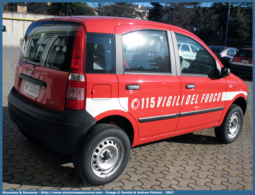 VF 24315
Corpo Nazionale Vigili del Fuoco
Fiat Nuova Panda 4x4 I serie
Parole chiave: VVF;V.V.F.;Corpo;Nazionale;Vigili;del;Fuoco;Fiat;Nuova;Panda;4x4