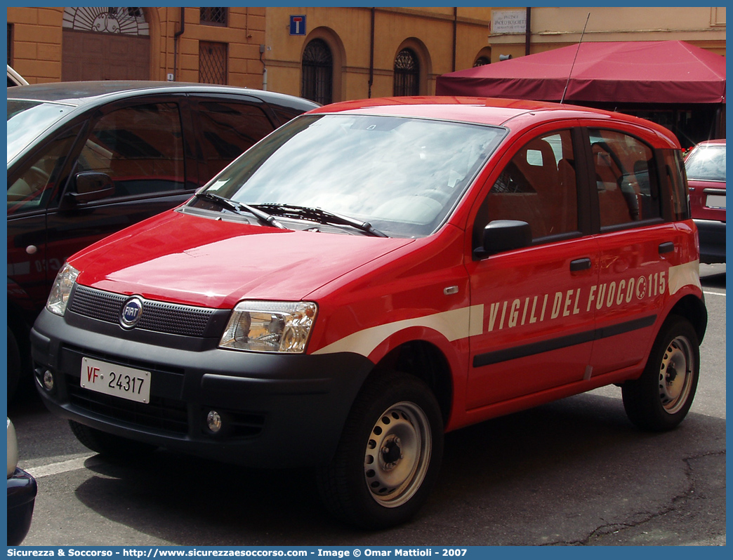 VF 24317
Corpo Nazionale Vigili del Fuoco
Fiat Nuova Panda 4x4 I serie
Parole chiave: VVF;V.V.F.;Corpo;Nazionale;Vigili;del;Fuoco;Fiat;Nuova;Panda;4x4