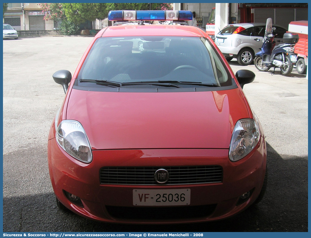 VF 25036
Corpo Nazionale Vigili del Fuoco
Fiat Grande Punto
Parole chiave: VVF;V.V.F.;Corpo;Nazionale;Vigili;del;Fuoco;Fiat;Grande;Punto