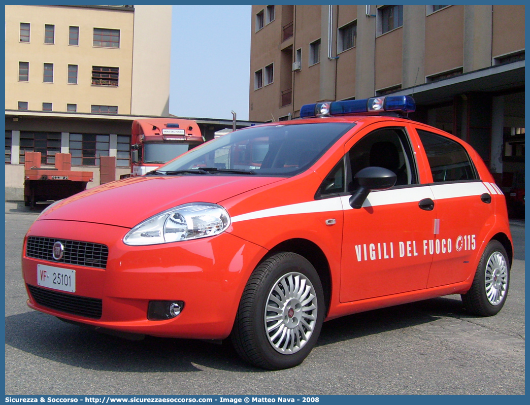 VF 25101
Corpo Nazionale Vigili del Fuoco
Fiat Grande Punto
Parole chiave: VVF;V.V.F.;Corpo;Nazionale;Vigili;del;Fuoco;Fiat;Grande;Punto