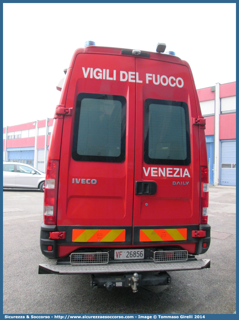 VF 26856
Corpo Nazionale Vigili del Fuoco
Nucleo Soccorso Subacqueo e Acquatico
Iveco Daily 65C18 V serie
Allestitore Elevox S.r.l.
Parole chiave: VVF;V.V.F.;Corpo;Nazionale;Vigili;del;Fuoco;Iveco;Daily;65C18;65 C 18;NSSA;N.S.S.A.;Soccorso;Subacqueo;Acquatico;Sommozzatori;Subacquei;Elevox