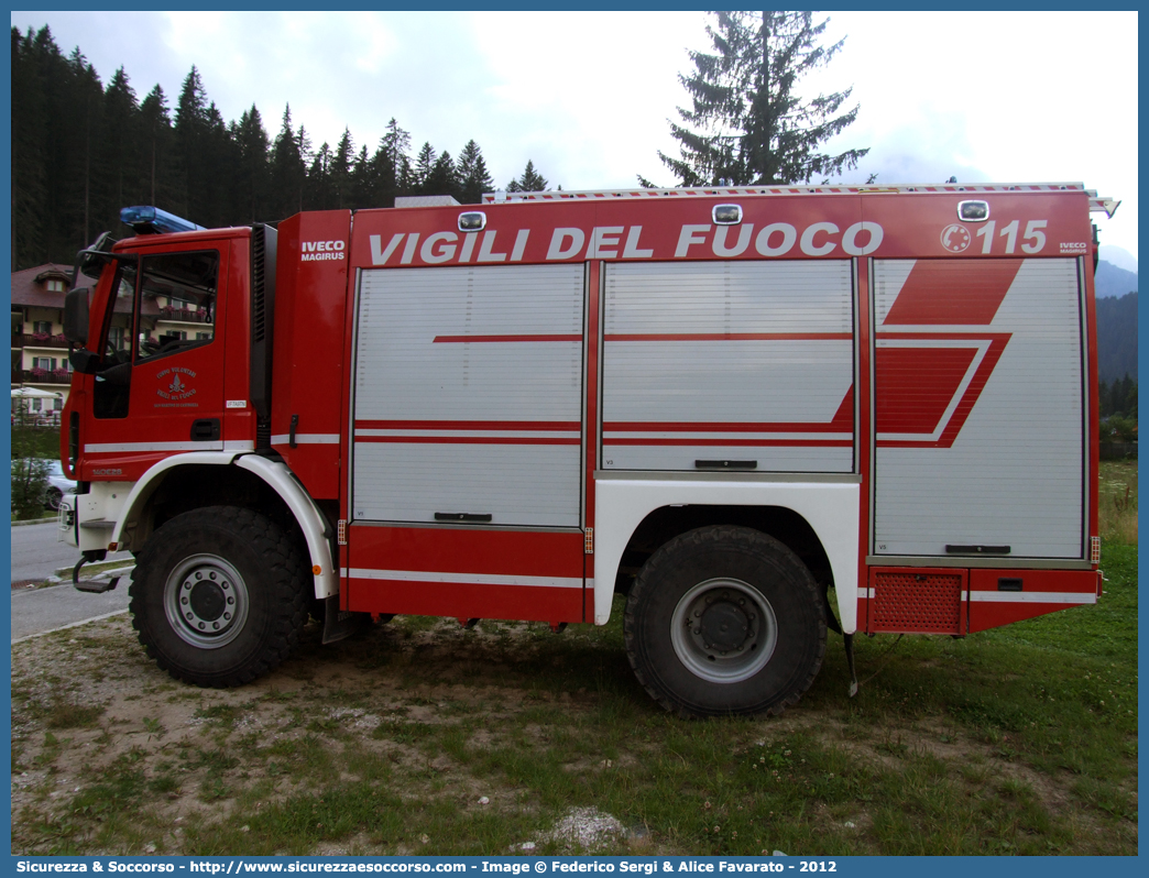 VF 7A9TN
Corpo Volontario Vigili del Fuoco San Martino di Castrozza
Iveco Magirus EuroFire 140E28 4x4 II serie "Grizzly"
Parole chiave: VF;V.F.;Vigili del Fuoco;Vigili;Fuoco;Volontari;San Martino di Castrozza;Iveco;Magirus;EuroFire;140E28 4x4 II serie;Grizzly;7A9TN