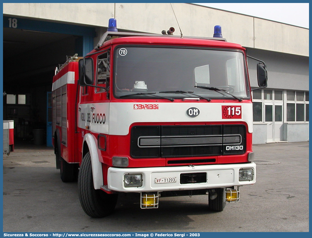 VF 11203
Corpo Nazionale Vigili del Fuoco
OM 130
Allestitore Baribbi S.p.A.
Parole chiave: VVF;V.V.F.;Corpo;Nazionale;Vigili;del;Fuoco;AutoPompaSerbatoio;APS;AutoPompa;OM;130;Baribbi