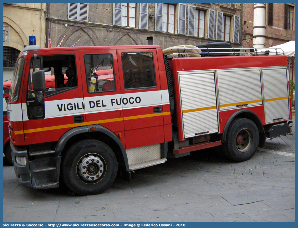 VF 18154
Corpo Nazionale Vigili del Fuoco
Iveco Magirus EuroTech 190E27 
Parole chiave: VVF;V.V.F.;Corpo;Nazionale;Vigili;del;Fuoco;AutoPompaSerbatoio;APS;A.P.S.;Iveco;Magirus;EuroTech;190E27